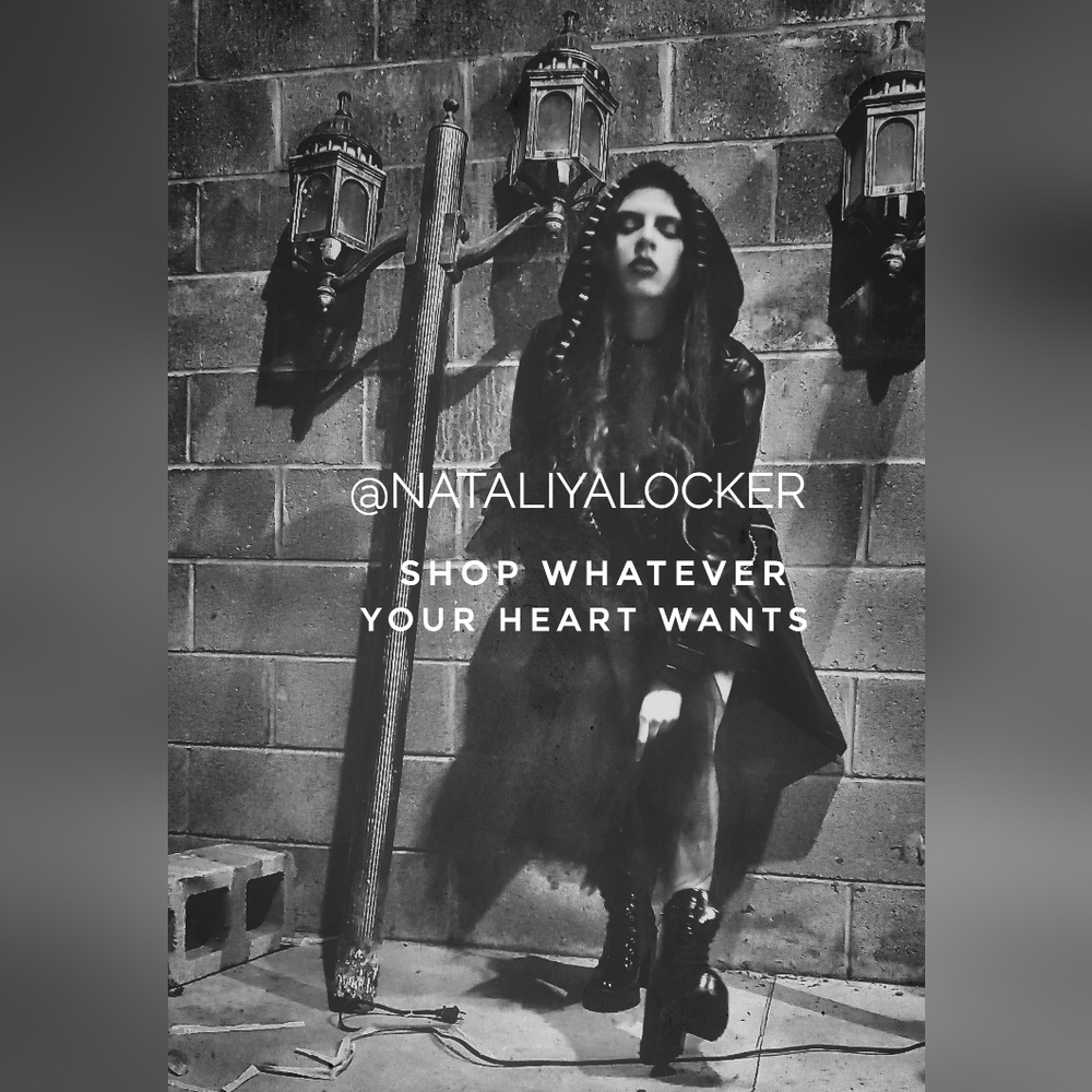 About Me 🖤